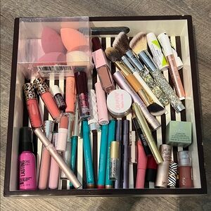 Huge cosmetic bundle